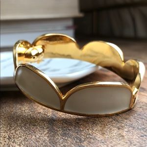Kate Spate gold/cream scallop bracelet
